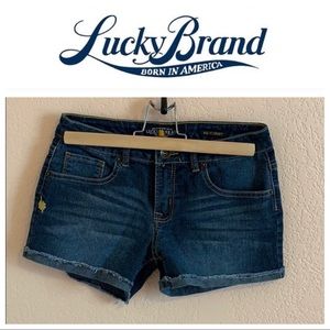 ❤️Lucky brand shorts size 14